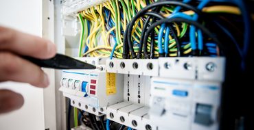 ELECTRICAL & LIGHTING